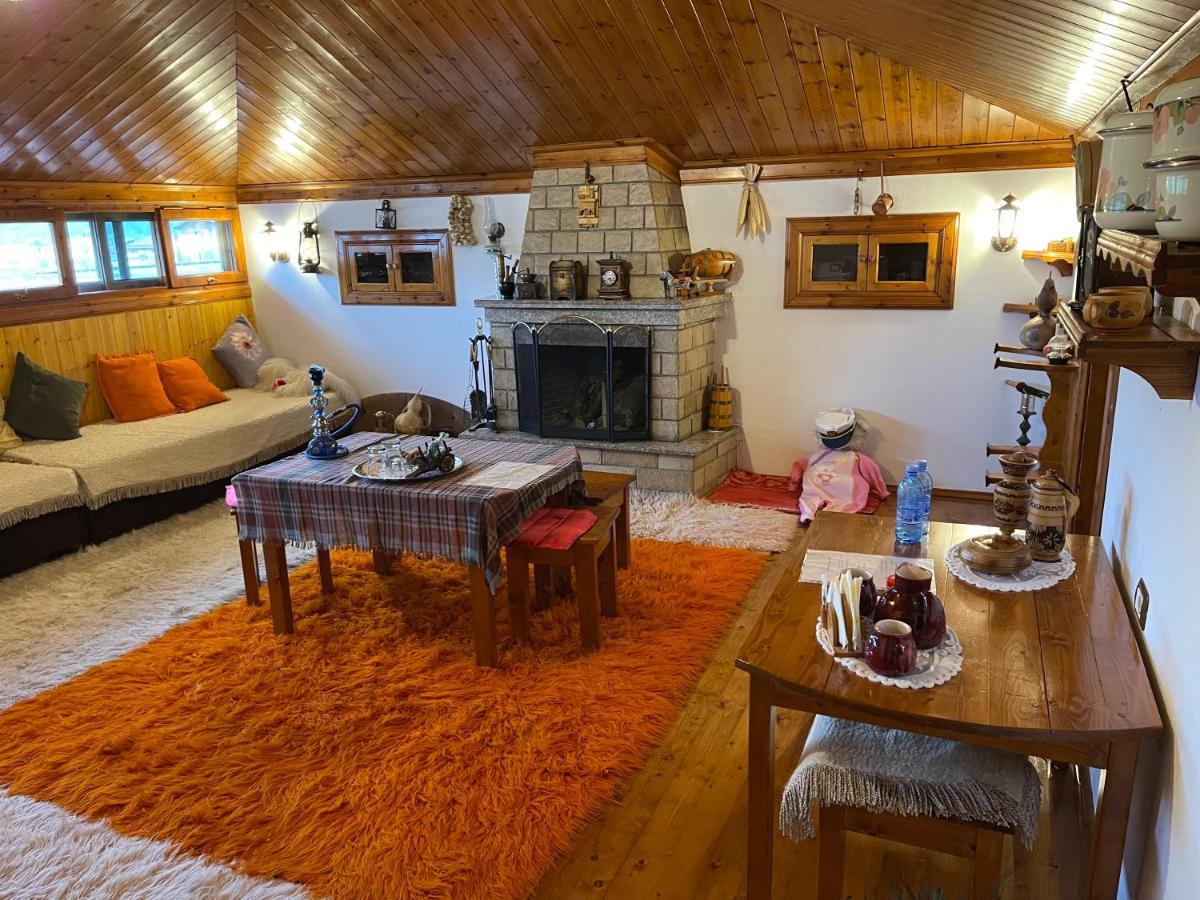 Raisa Guesthouse 12 Berat Kültér fotó