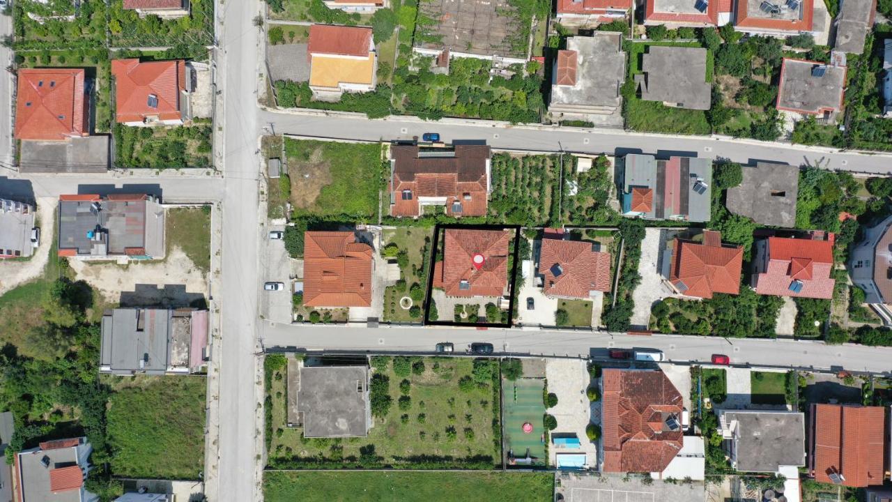 Raisa Guesthouse 12 Berat Kültér fotó